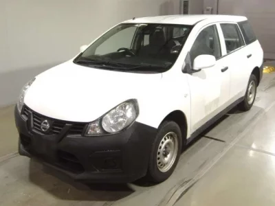 Nissan AD