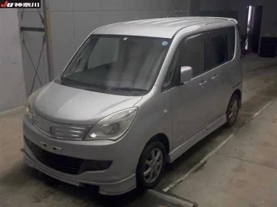 Mitsubishi DELICA D2