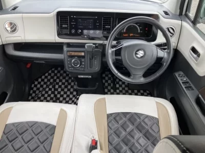 Suzuki MRWAGON