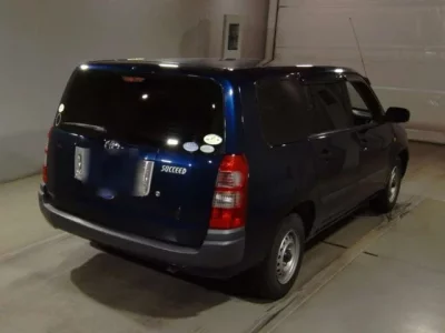 Toyota SUCCEED