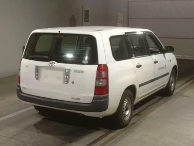 Toyota SUCCEED