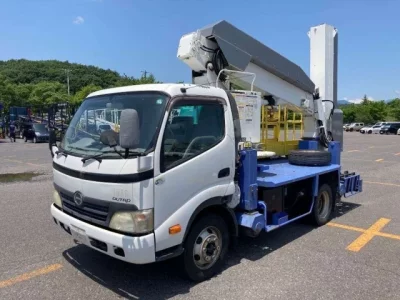 Hino DUTRO