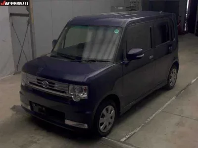 Toyota PIXIS SPACE