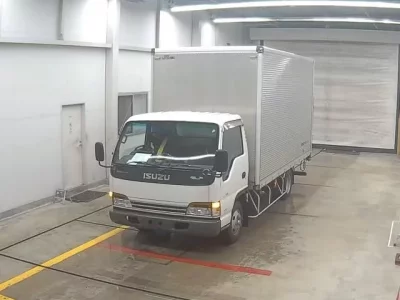 Isuzu ELF