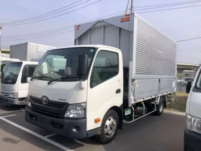 Toyota DYNA