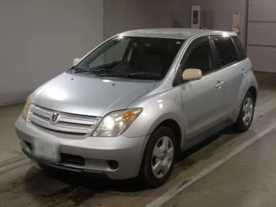Toyota IST