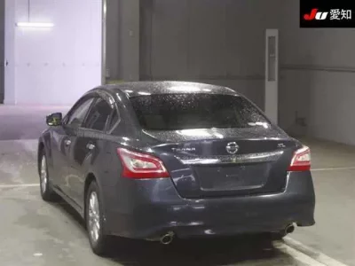 Nissan TEANA