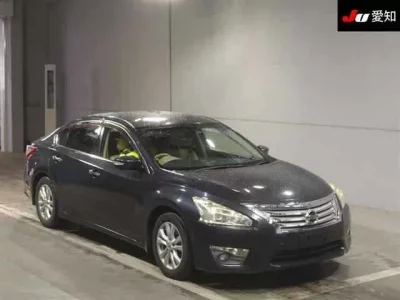 Nissan TEANA