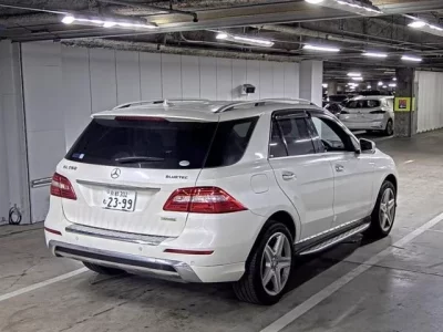 Mercedes-Benz ML CLASS