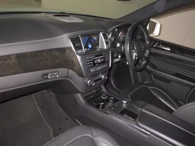 Mercedes-Benz ML CLASS