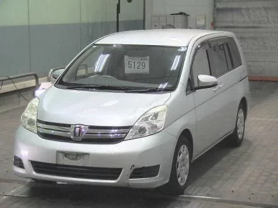 Toyota ISIS