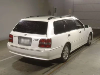 Toyota CROWN ESTATE
