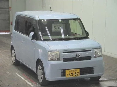 Toyota PIXIS SPACE