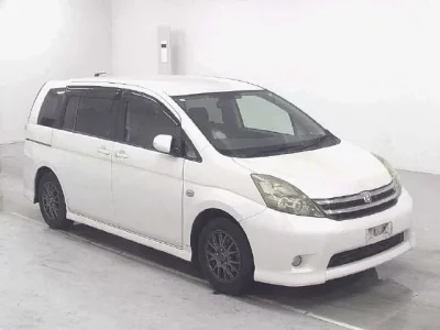 Toyota ISIS