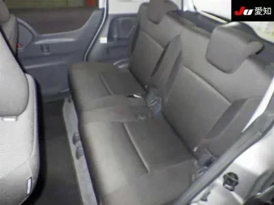 Mitsubishi DELICA D2