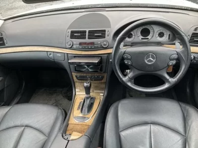 Mercedes-Benz E CLASS WAGON