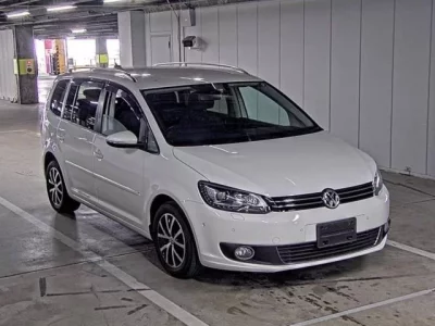 Volkswagen GOLF TOURAN