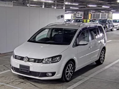 Volkswagen GOLF TOURAN