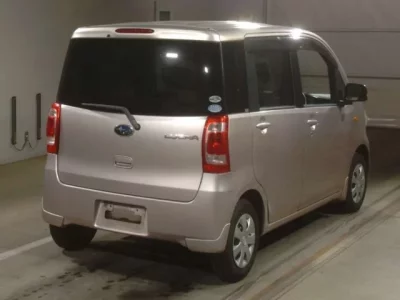 Subaru LUCRA