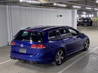 Volkswagen GOLF VARIANT