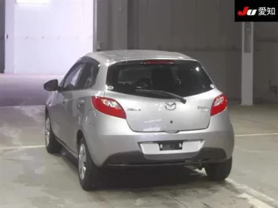 Mazda DEMIO