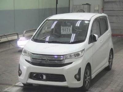 Mitsubishi EK CUSTOM