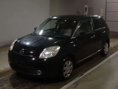 Mazda VERISA