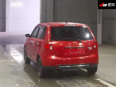 Mazda VERISA