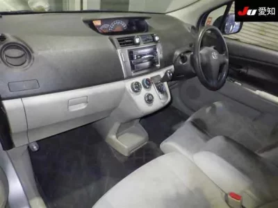Toyota PASSO SETTE
