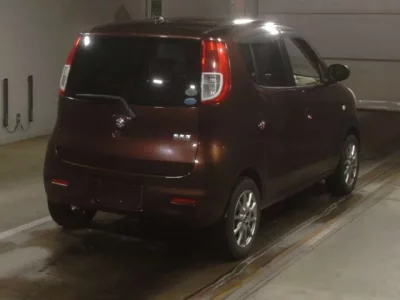 Suzuki MRWAGON