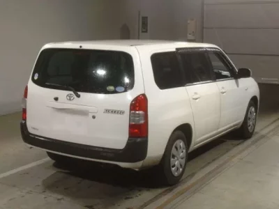 Toyota SUCCEED