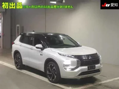 Mitsubishi OUTLANDER PHEV
