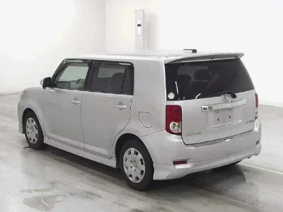Toyota COROLLA RUMION