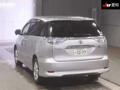 Toyota ESTIMA HYBRID