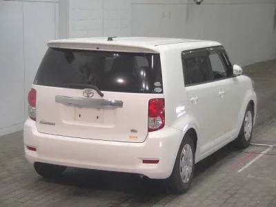 Toyota COROLLA RUMION