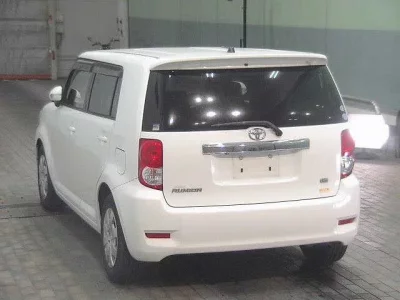 Toyota COROLLA RUMION