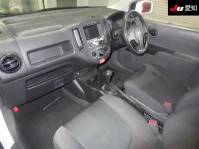 Nissan AD
