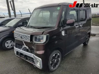 Toyota PIXIS MEGA