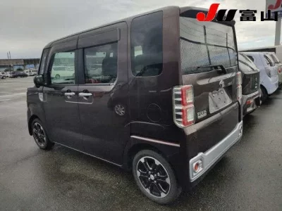 Toyota PIXIS MEGA