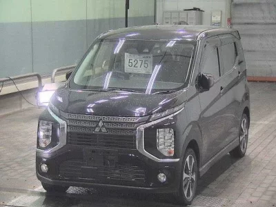 Mitsubishi EK X