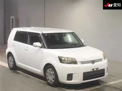 Toyota COROLLA RUMION