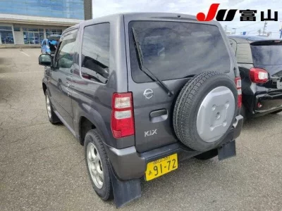 Nissan KIX