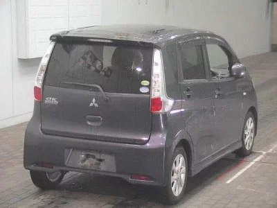 Mitsubishi EK CUSTOM