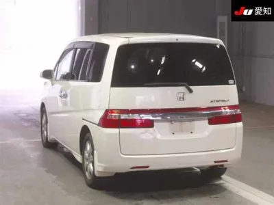 Honda STEP WAGON