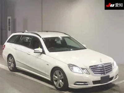 Mercedes-Benz E CLASS WAGON