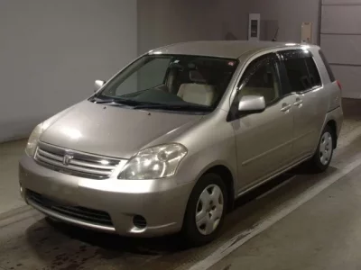 Toyota RAUM