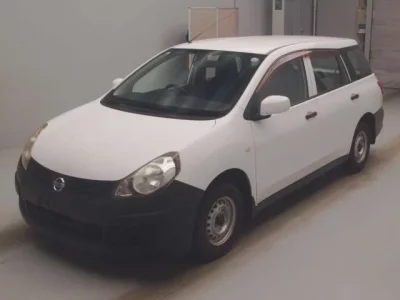 Nissan AD