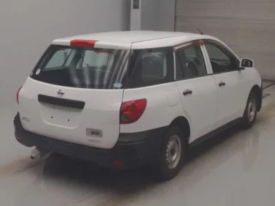 Nissan AD