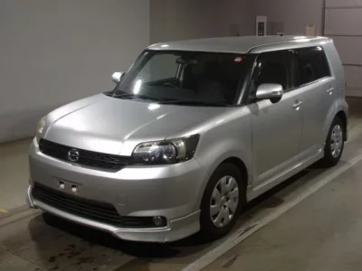 Toyota COROLLA RUMION