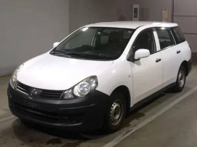 Nissan AD
